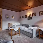 Haldenhof فندق