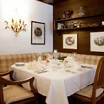Haldenhof فندق
