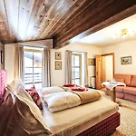 Haldenhof Otel 4*
